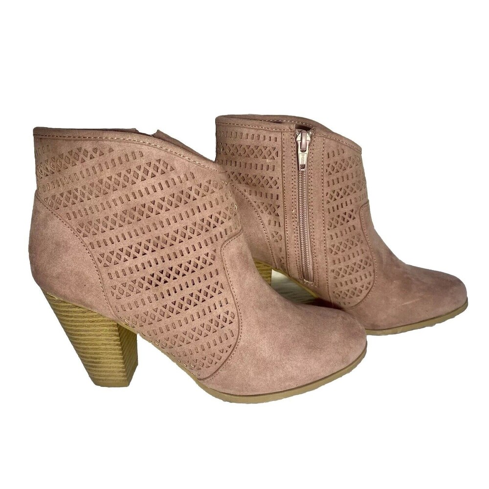 Women’s NINE WEST brand new Leather Zip Ankle Booties PINK Style Boots Size 8